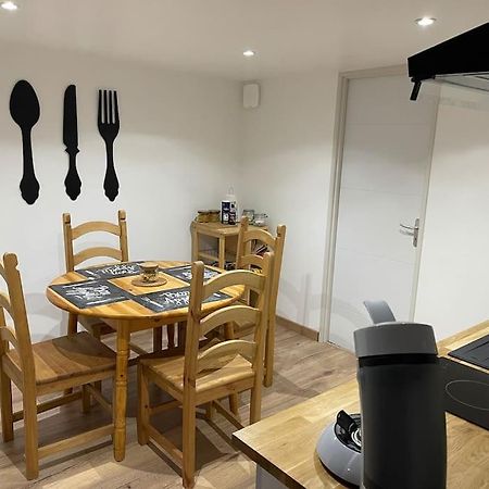 Appart 2 Pieces 35M2,Centre Ville, Parking Gratuit Bourges Exteriér fotografie